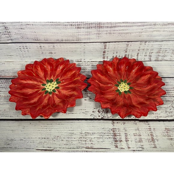 Tabletops Unlimited Espana Celebrations Poinsettia Christmas Plates, Set of 2 - Picture 1 of 4